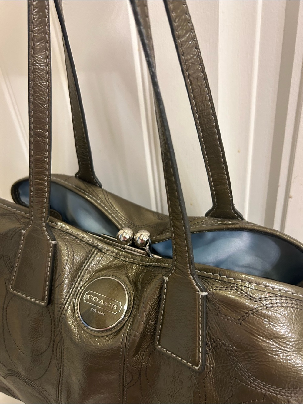 Coach Signature C Stitch Patent Leather Kisslock Satchel Tote Metallic Olive - Picture 11 of 16